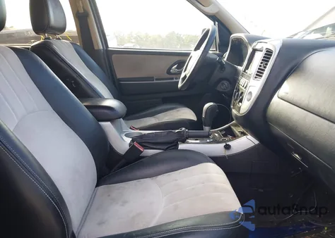 2005 Mercury Mariner Luxury/Premier from USA, damaged, VIN 4M2YU56125DJ10515